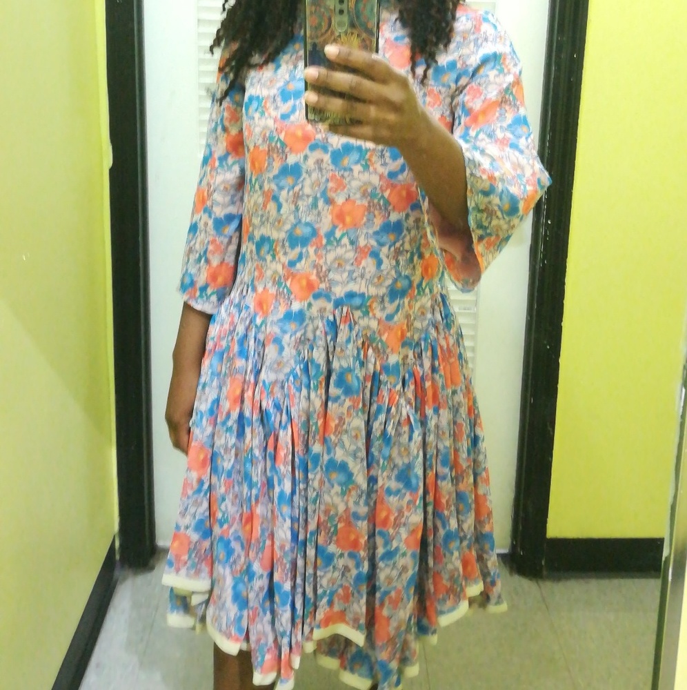 NIUT A LA MODE dress